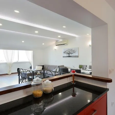 Apartment Lux Seaview Poljane *